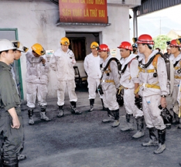 HUẤN LUYỆN AN TOÀN LAO ĐỘNG TẠI CÔNG TRÌNH TPHCM - Hotline: 0989.170.776 (Mr Dưỡng)